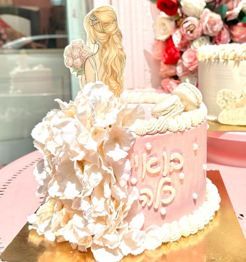 The bride eyar cake